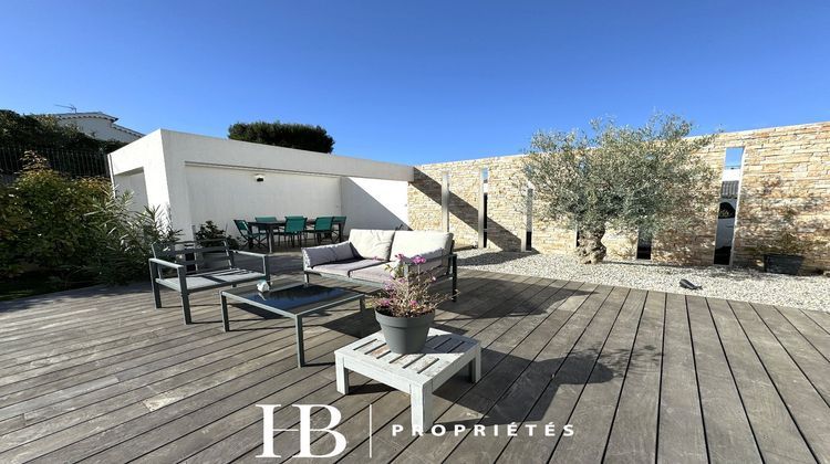 Ma-Cabane - Vente Maison SIX FOURS LES PLAGES, 120 m²