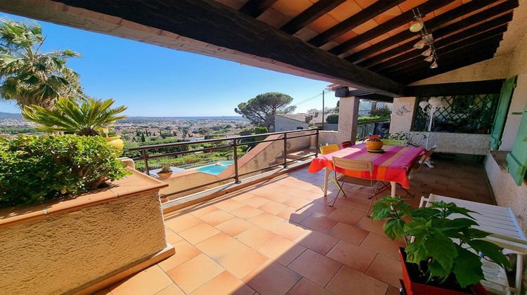 Ma-Cabane - Vente Maison SIX FOURS LES PLAGES, 168 m²