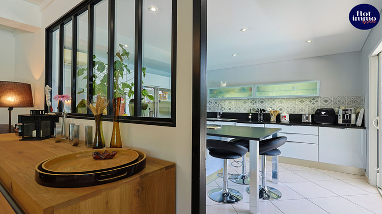 Ma-Cabane - Vente Maison SIX-FOURS-LES-PLAGES, 163 m²