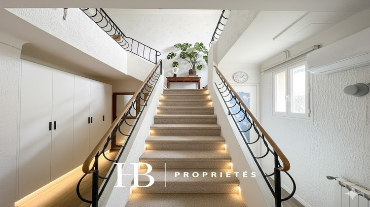 Ma-Cabane - Vente Maison SIX FOURS LES PLAGES, 120 m²