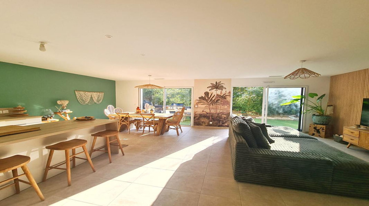 Ma-Cabane - Vente Maison SIX FOURS LES PLAGES, 106 m²