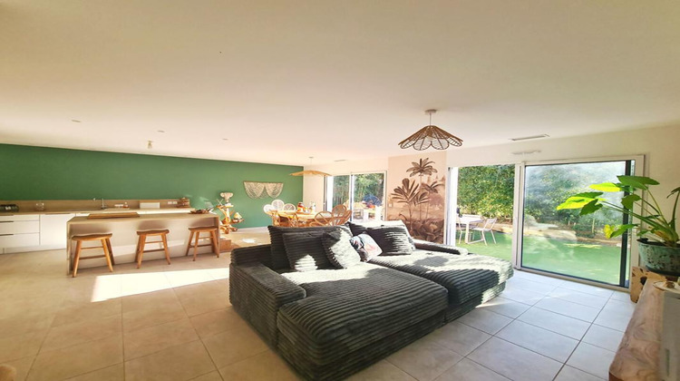 Ma-Cabane - Vente Maison SIX FOURS LES PLAGES, 106 m²