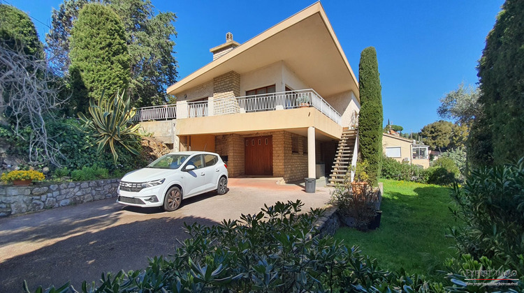 Ma-Cabane - Vente Maison Six-Fours-les-Plages, 190 m²