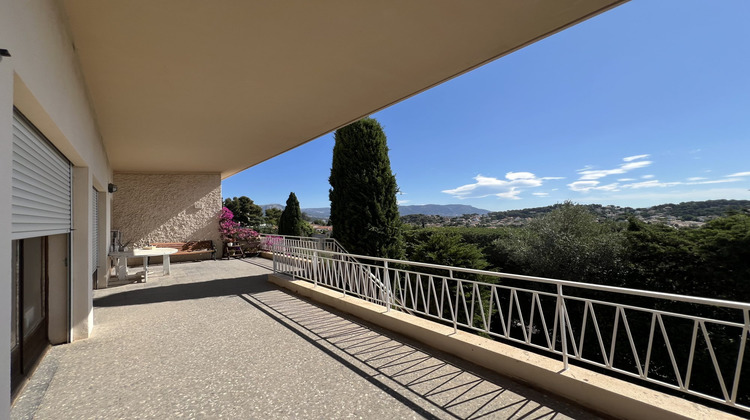 Ma-Cabane - Vente Maison Six-Fours-les-Plages, 190 m²