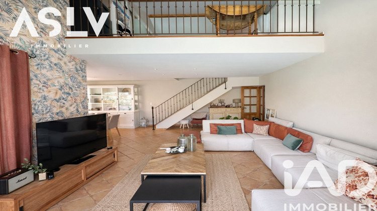 Ma-Cabane - Vente Maison Six-Fours-les-Plages, 200 m²