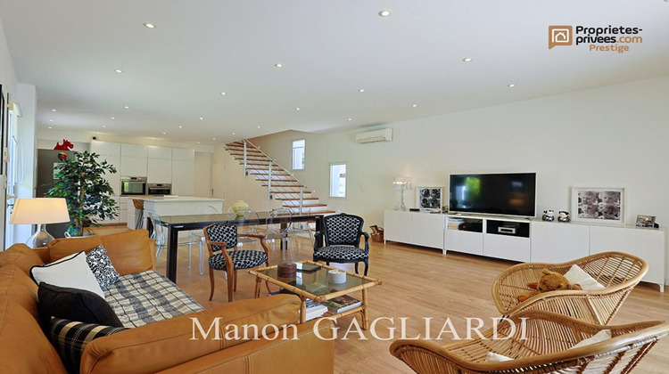 Ma-Cabane - Vente Maison SIX FOURS LES PLAGES, 150 m²