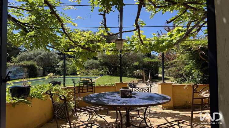 Ma-Cabane - Vente Maison Six-Fours-les-Plages, 218 m²