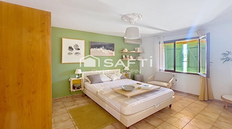 Ma-Cabane - Vente Maison Six-Fours-les-Plages, 239 m²