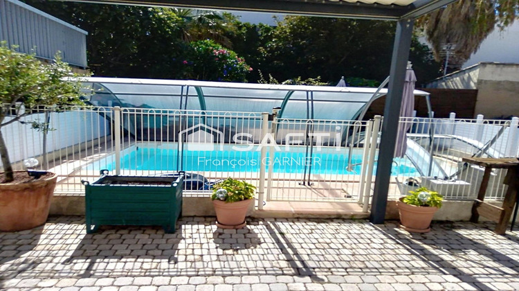 Ma-Cabane - Vente Maison Six-Fours-les-Plages, 194 m²
