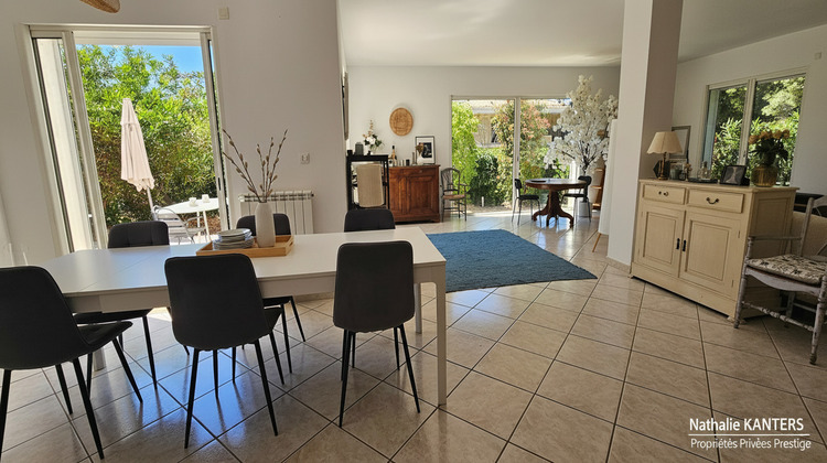 Ma-Cabane - Vente Maison SIX FOURS LES PLAGES, 200 m²