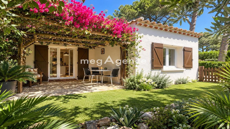 Ma-Cabane - Vente Maison SIX FOURS LES PLAGES, 76 m²