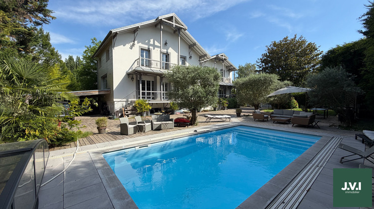 Ma-Cabane - Vente Maison SOISY-SOUS-MONTMORENCY, 360 m²