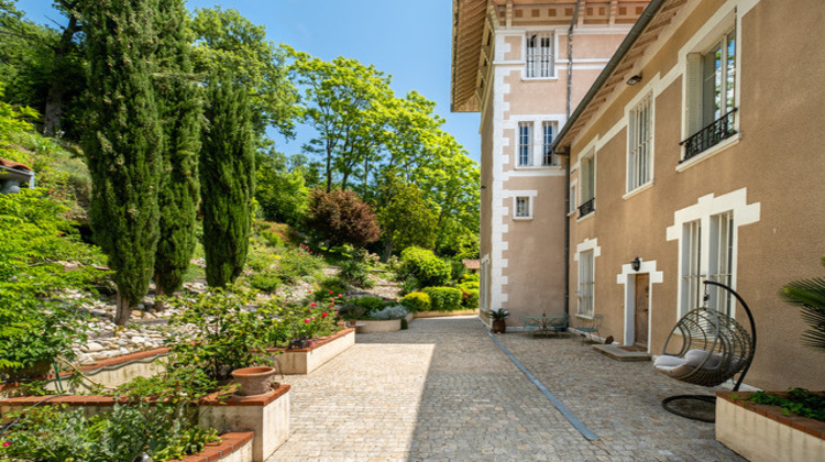 Ma-Cabane - Vente Maison Solaize, 300 m²