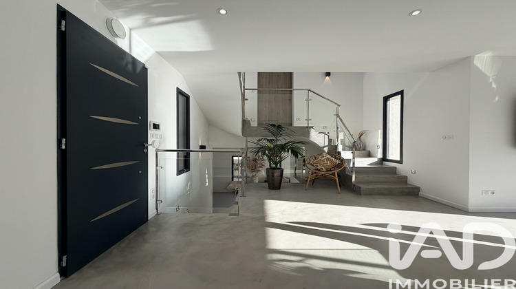 Ma-Cabane - Vente Maison Solliès-Toucas, 177 m²