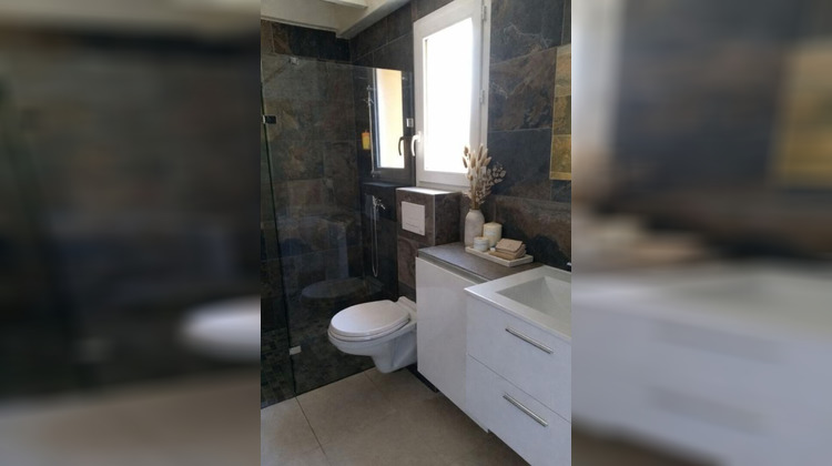 Ma-Cabane - Vente Maison SOLLIES VILLE, 260 m²