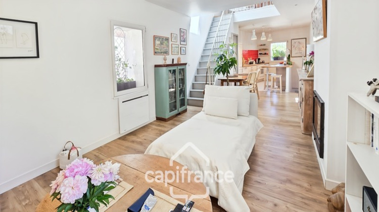 Ma-Cabane - Vente Maison SOLLIES VILLE, 110 m²