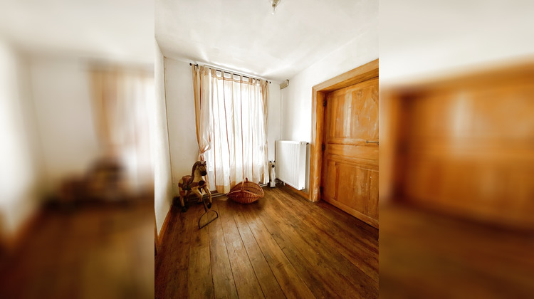 Ma-Cabane - Vente Maison Solre-le-Château, 188 m²