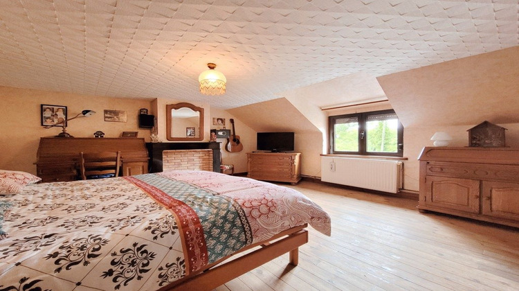 Ma-Cabane - Vente Maison Solre-le-Château, 160 m²