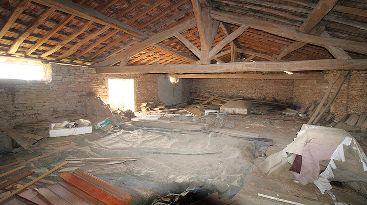 Ma-Cabane - Vente Maison SOMMEVOIRE, 104 m²