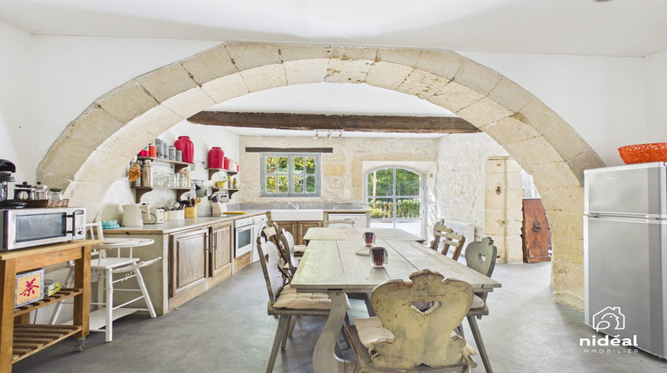 Ma-Cabane - Vente Maison Sommières, 421 m²