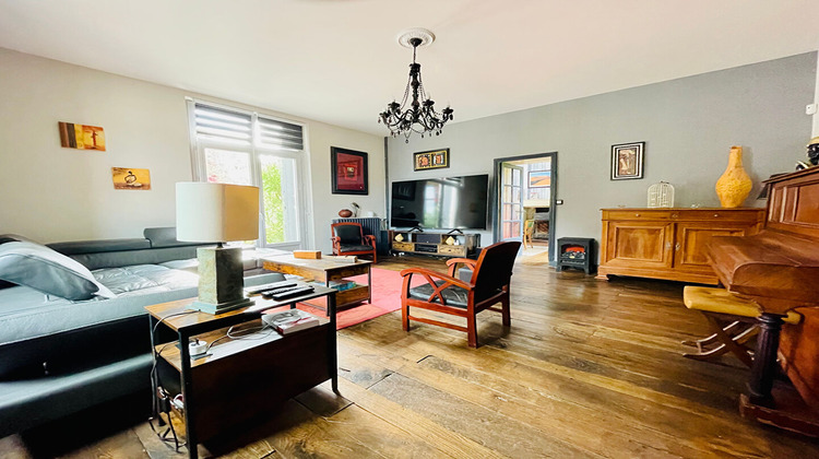 Ma-Cabane - Vente Maison SOMMIERES-DU-CLAIN, 226 m²