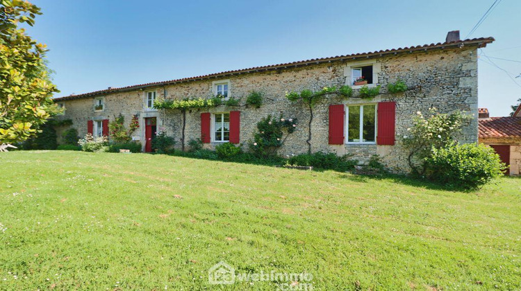 Ma-Cabane - Vente Maison Sommières-du-Clain, 295 m²