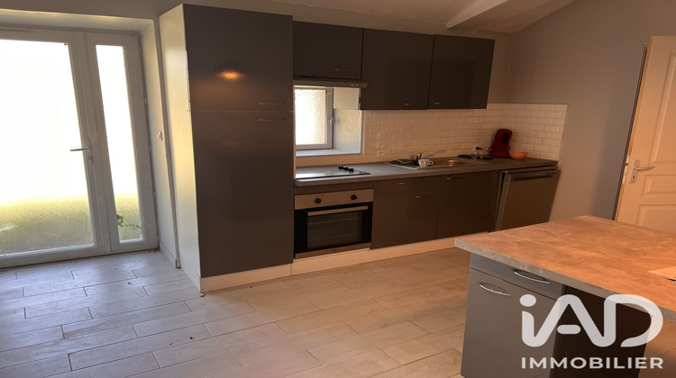 Ma-Cabane - Vente Maison Sommières-du-Clain, 138 m²