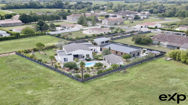 Ma-Cabane - Vente Maison Sonnac, 186 m²