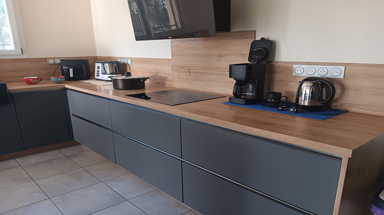 Ma-Cabane - Vente Maison SORGUES, 150 m²