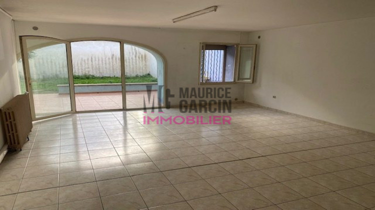 Ma-Cabane - Vente Maison Sorgues, 209 m²