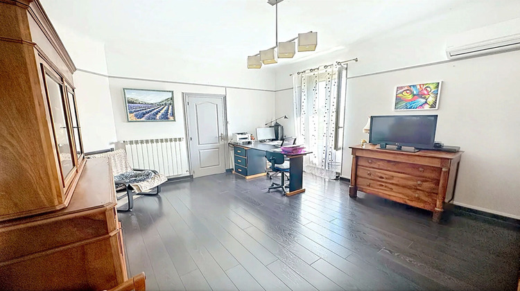 Ma-Cabane - Vente Maison SORGUES, 161 m²
