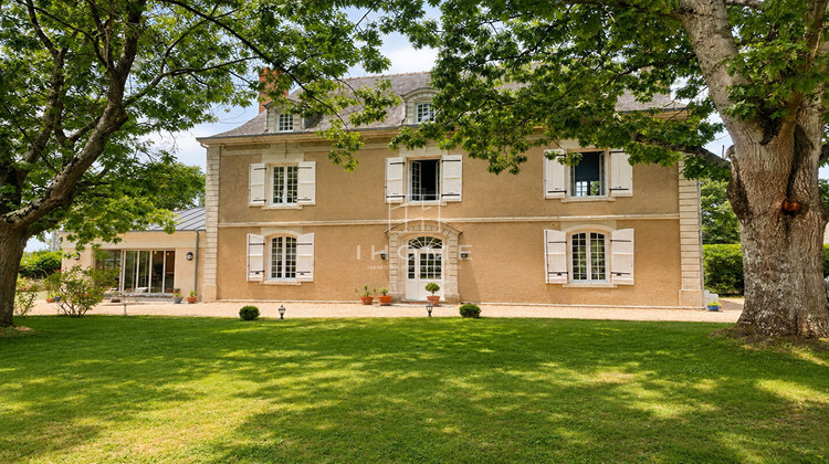 Ma-Cabane - Vente Maison SOULAIRE-ET-BOURG, 220 m²