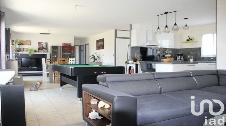 Ma-Cabane - Vente Maison Soulignonne, 108 m²