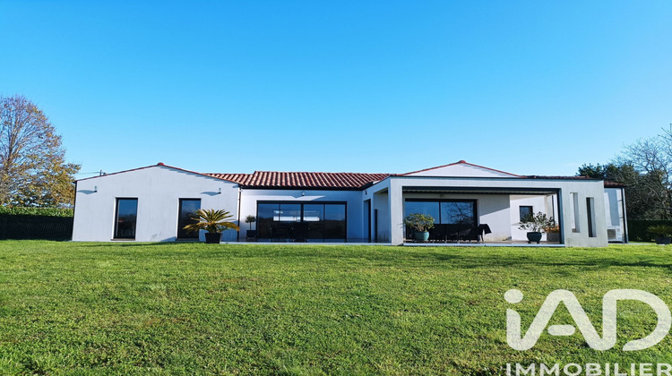 Ma-Cabane - Vente Maison Soulignonne, 230 m²