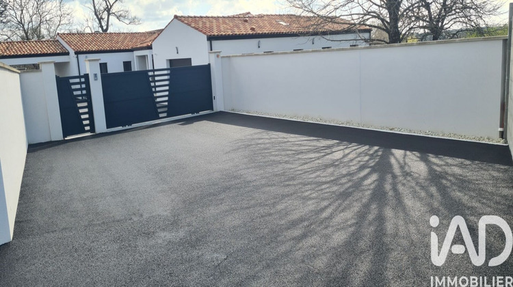 Ma-Cabane - Vente Maison Soulignonne, 229 m²