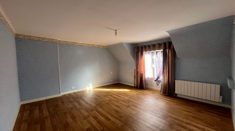 Ma-Cabane - Vente Maison SOURDEVAL, 150 m²