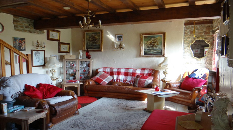 Ma-Cabane - Vente Maison SOURDEVAL, 82 m²