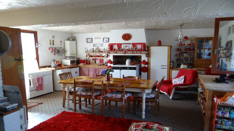 Ma-Cabane - Vente Maison SOURDEVAL, 82 m²