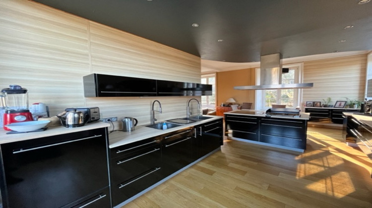 Ma-Cabane - Vente Maison SOURDEVAL, 200 m²