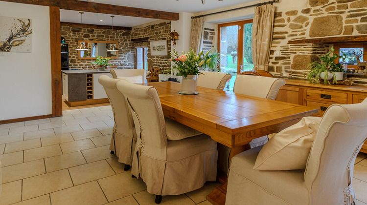 Ma-Cabane - Vente Maison SOURDEVAL, 143 m²