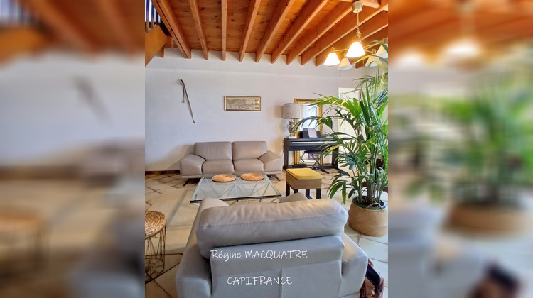 Ma-Cabane - Vente Maison SOURDEVAL, 144 m²