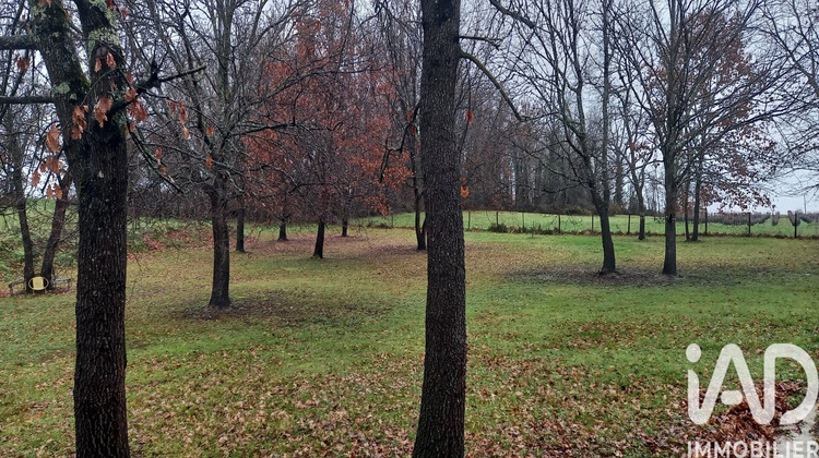 Ma-Cabane - Vente Maison St Bonnet sur Gironde, 160 m²