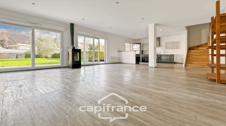 Ma-Cabane - Vente Maison SUCY EN BRIE, 145 m²