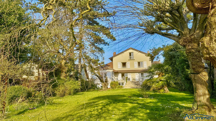 Ma-Cabane - Vente Maison Sucy-en-Brie, 208 m²