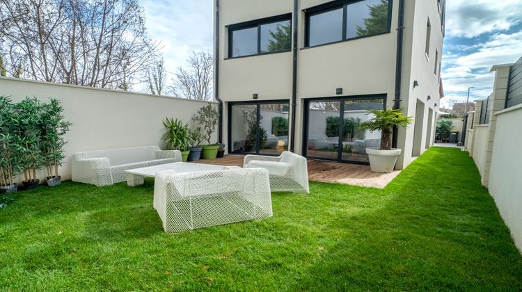 Ma-Cabane - Vente Maison SURESNES, 147 m²