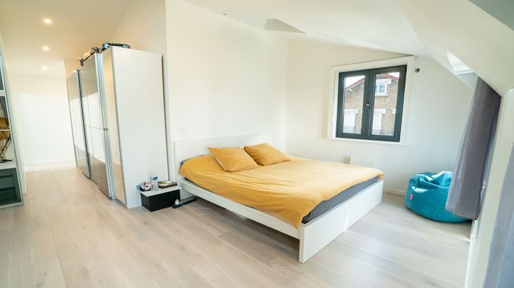 Ma-Cabane - Vente Maison SURESNES, 147 m²