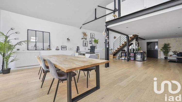 Ma-Cabane - Vente Maison Suresnes, 230 m²