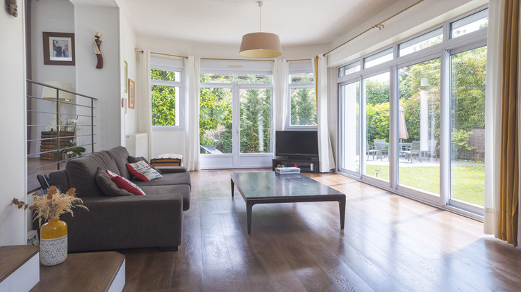 Ma-Cabane - Vente Maison SURESNES, 220 m²