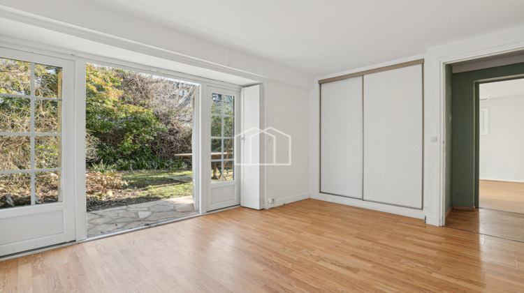 Ma-Cabane - Vente Maison SURESNES, 200 m²