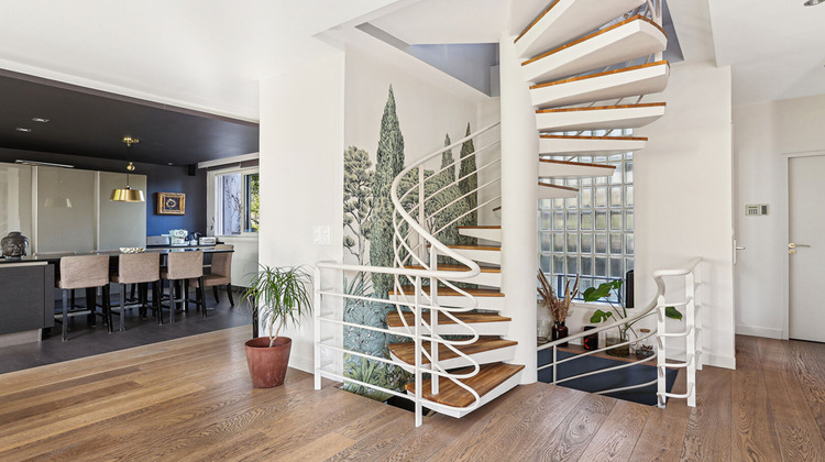 Ma-Cabane - Vente Maison SURESNES, 246 m²